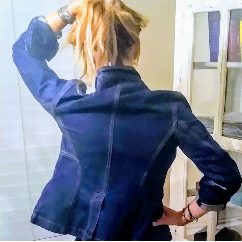 Women's Denim Jacket - Picture 7 of 10